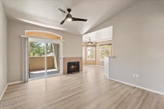 Photo #2: 6744384 Listing 