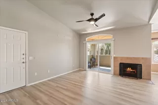 Photo #3: 6744384 Listing 