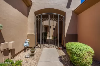 Photo #3: 6744465 Listing