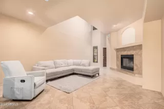 Photo #3: 6744559 Listing 