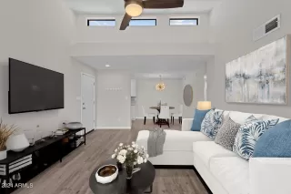 Photo #2: 6744604 Listing