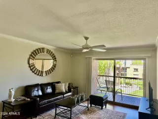 Photo #4: 6744686 Listing 