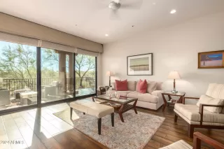 Photo #3: 6744709 Listing 