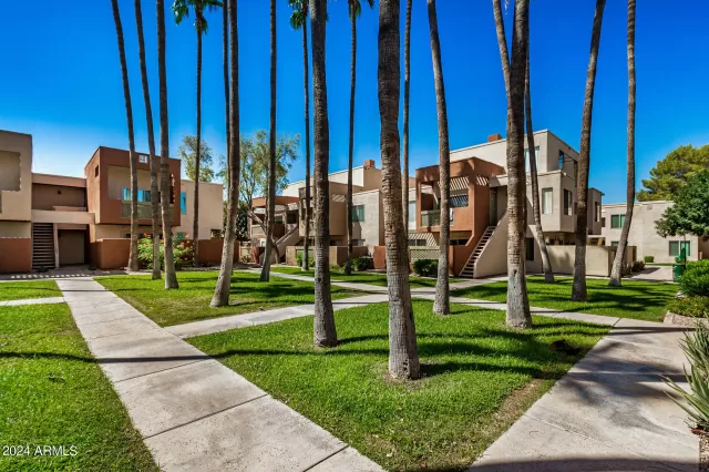 MLS: 6744842 Condo For Sale