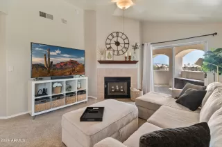Photo #5: 6745055 Listing