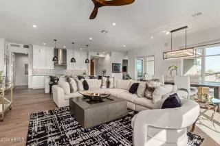 Photo #1: 6745430 Listing 