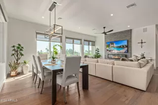 Photo #4: 6745430 Listing 