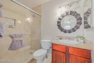 Photo #6: 6745588 Listing