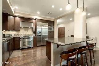 Photo #2: 6745813 Listing