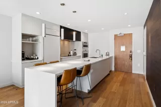 Photo #4: 6746030 Listing 