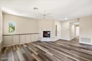 Photo #5: 6746340 Listing 