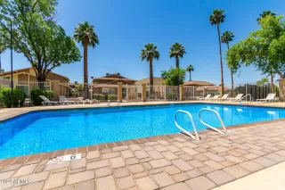 Photo #3: 6746584 Listing