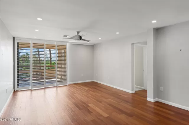 MLS: 6746788 Condo For Sale