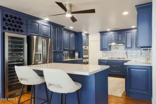 Photo #3: 6746948 Listing