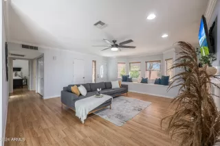 Photo #3: 6747011 Listing 