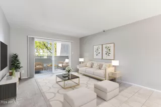 Photo #6: 6747019 Listing