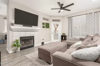 Photo #3: 6747049 Listing