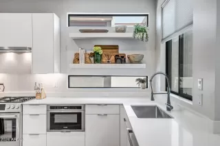 Photo #3: 6747088 Listing 