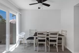 Photo #6: 6747268 Listing