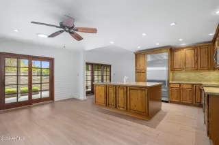 Photo #4: 6747708 Listing 