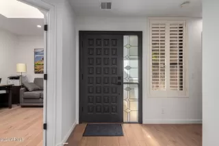 Photo #3: 6747833 Listing 