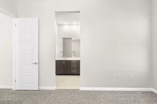 Photo #6: 6747978 Listing 