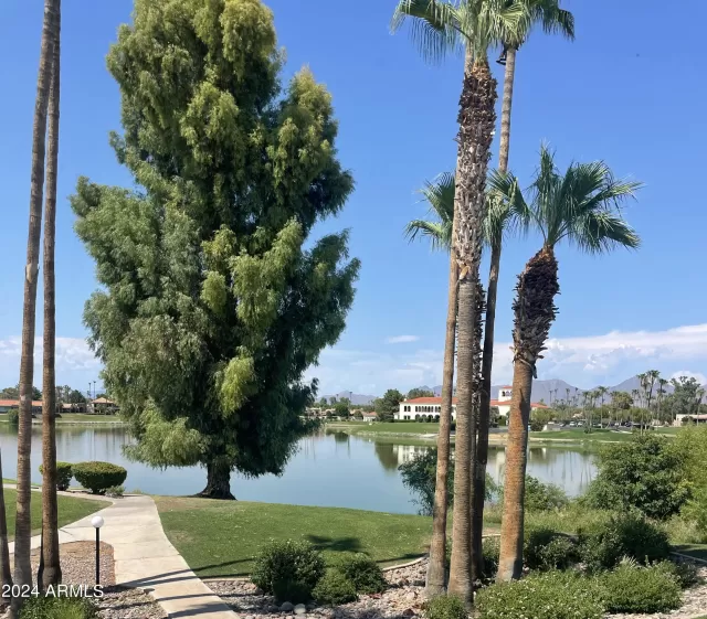 MLS: 6748101 Condo For Sale