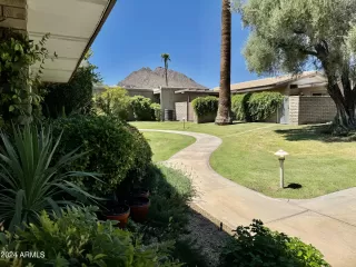 Photo #2: 6748502 Listing 