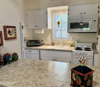 Photo #3: 6748502 Listing 