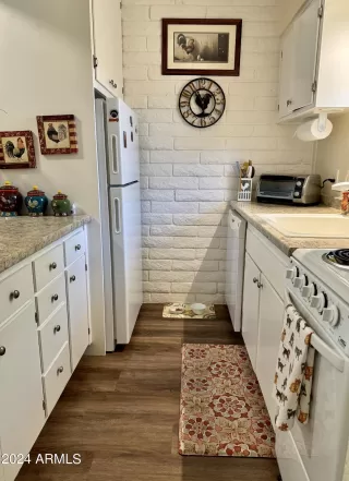 Photo #4: 6748502 Listing 