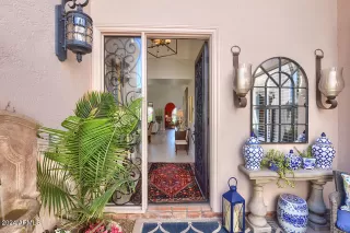 Photo #3: 6748613 Listing