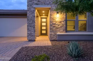 Photo #1: 6748886 Listing