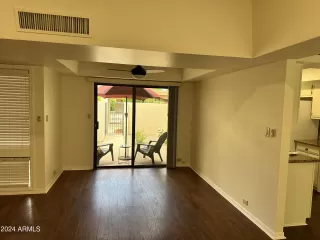 Photo #3: 6748987 Listing 