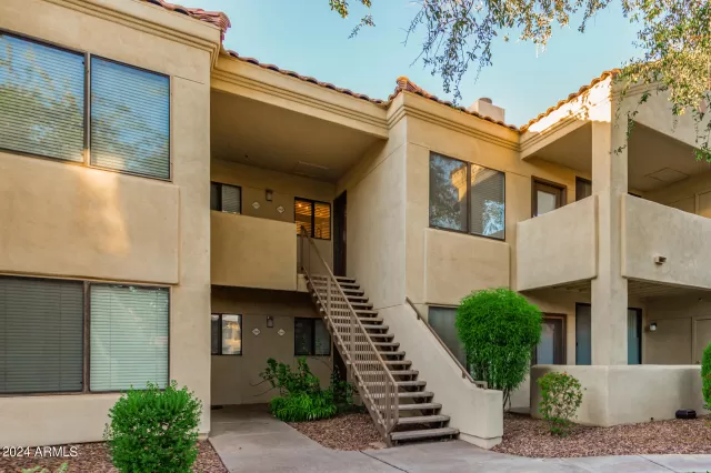 MLS: 6749092 Condo For Sale