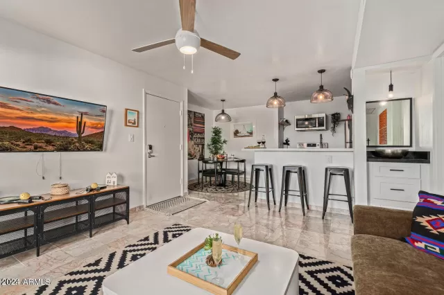 MLS: 6749364 Condo For Sale