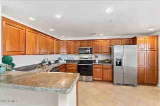 Photo #1: 6749482 Listing