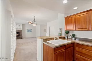 Photo #6: 6749482 Listing