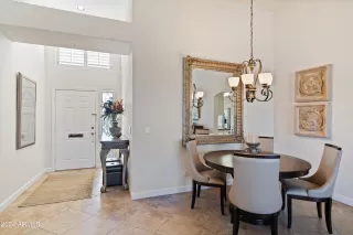 Photo #2: 6749556 Listing