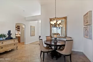 Photo #3: 6749556 Listing