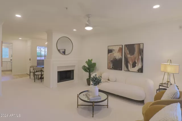MLS: 6750000 Condo For Sale