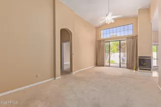 Photo #2: 6750455 Listing 