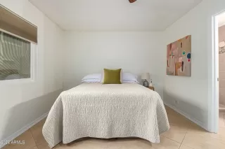 Photo #6: 6750488 Listing