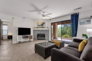 Photo #4: 6750689 Listing