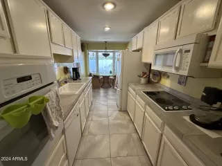 Photo #3: 6750892 Listing