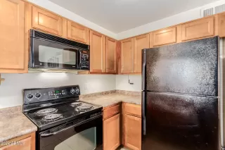 Photo #5: 6751149 Listing 