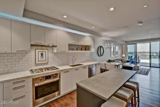 Photo #1: 6751249 Listing