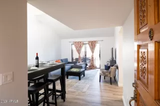 Photo #6: 6751329 Listing 