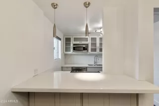 Photo #6: 6751628 Listing