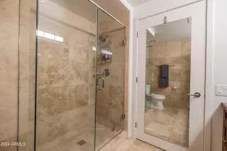 Photo #6: 6751984 Listing 