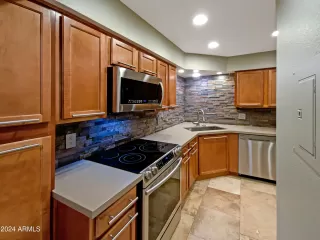 Photo #1: 6752055 Listing